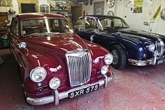 magnette red 10