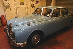 daimler v8 lb1