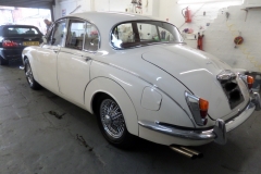 jag 340 b