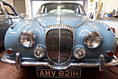 d v8 8
